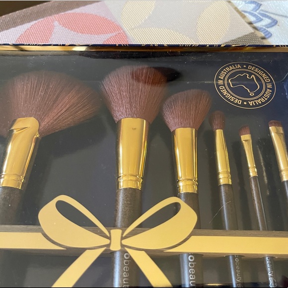 Ecobeauty 7-pc. Brush and Stand Set - Picture 6 of 7